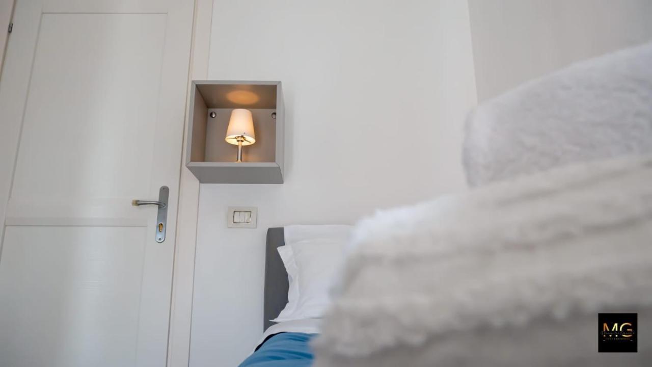 Bed & Breakfast Lufra เรนเด ภายนอก รูปภาพ